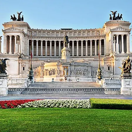 Opera Luxury Rosmini * רומא