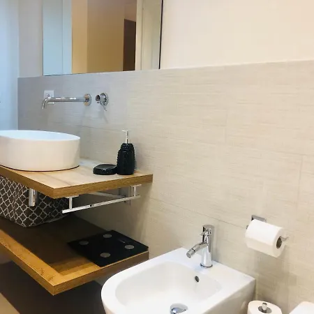 Lägenhet Opera Luxury Rosmini