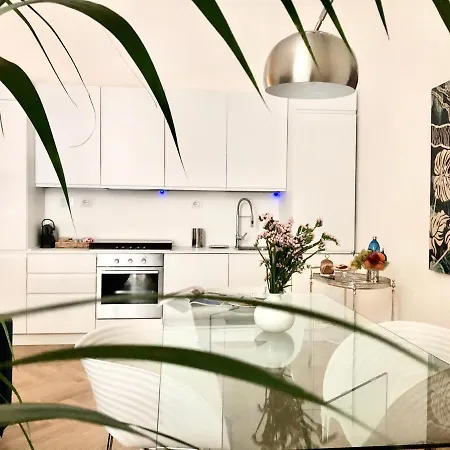 Opera Luxury Rosmini Lägenhet Rom